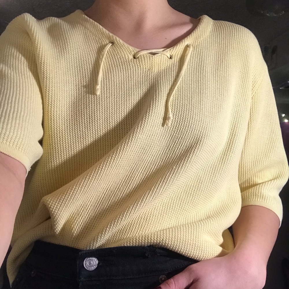 yellow comfy cross-hatch knitted tee